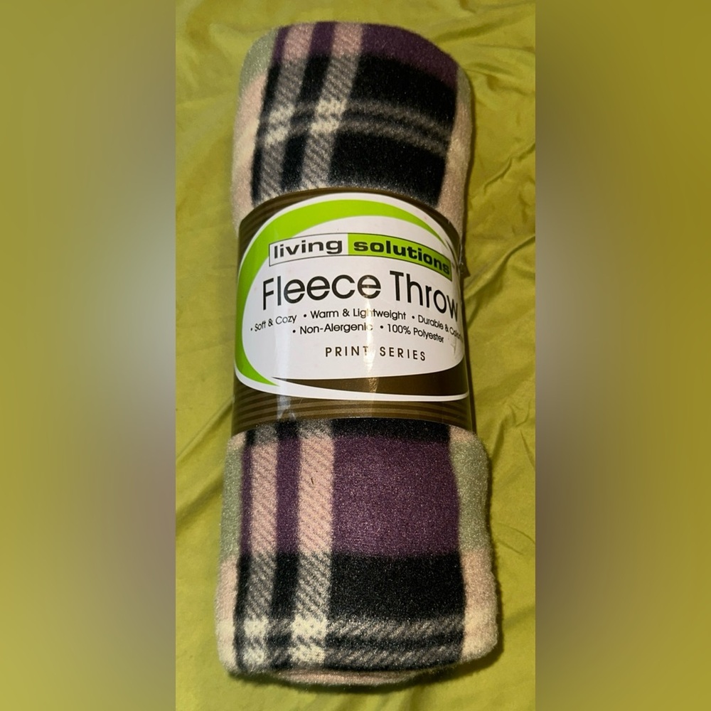 Living Solutions  Plaid Fleece Throw Blanket 50" x 60" All Ages